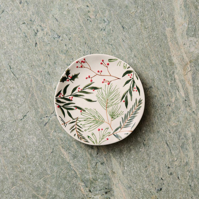 Tannenbaum Dinnerware, Stoneware App Plate, Winter Berries, Set of 4