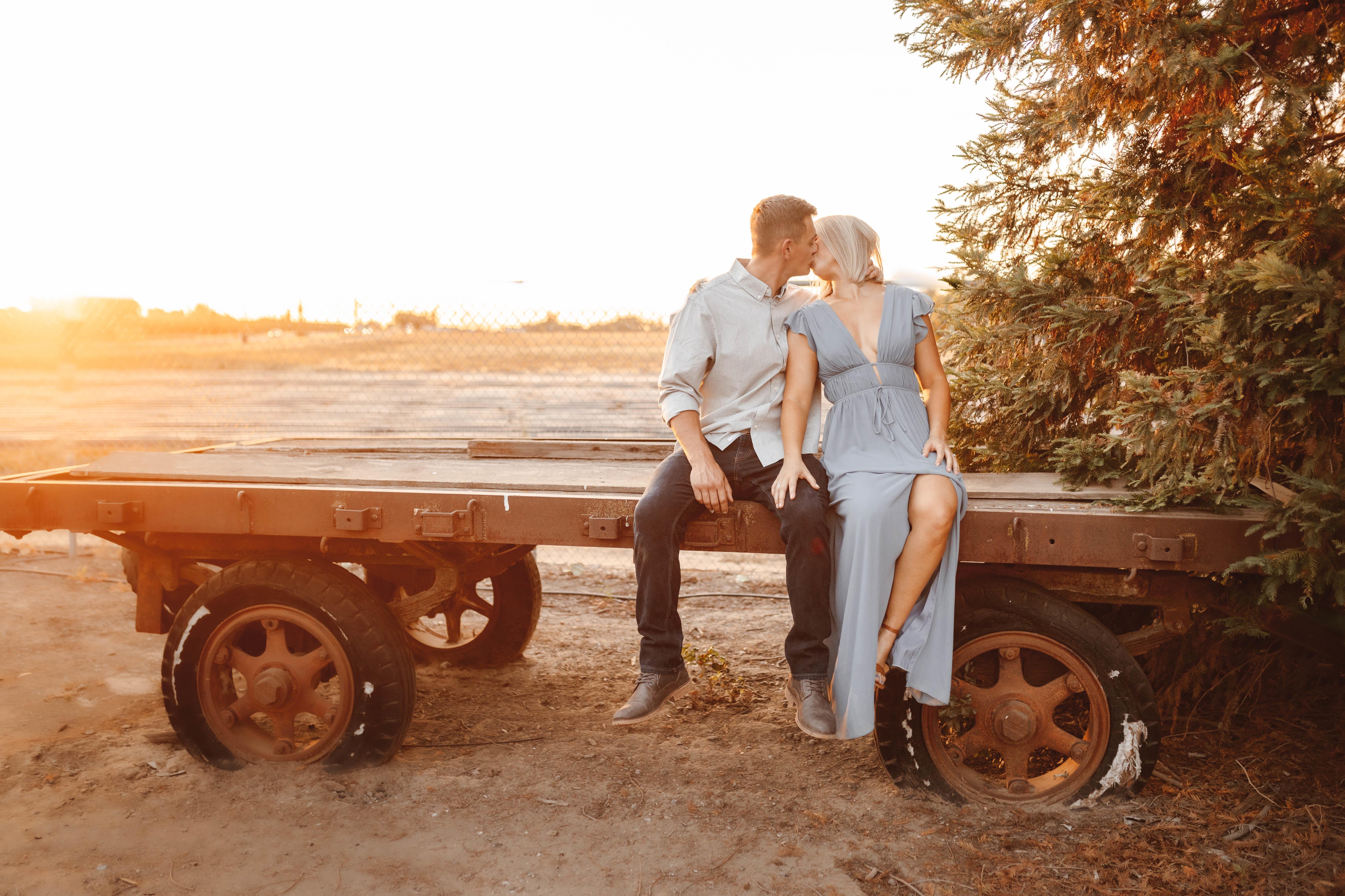 The Wedding Website of Morgan Dickens and Jack Killian