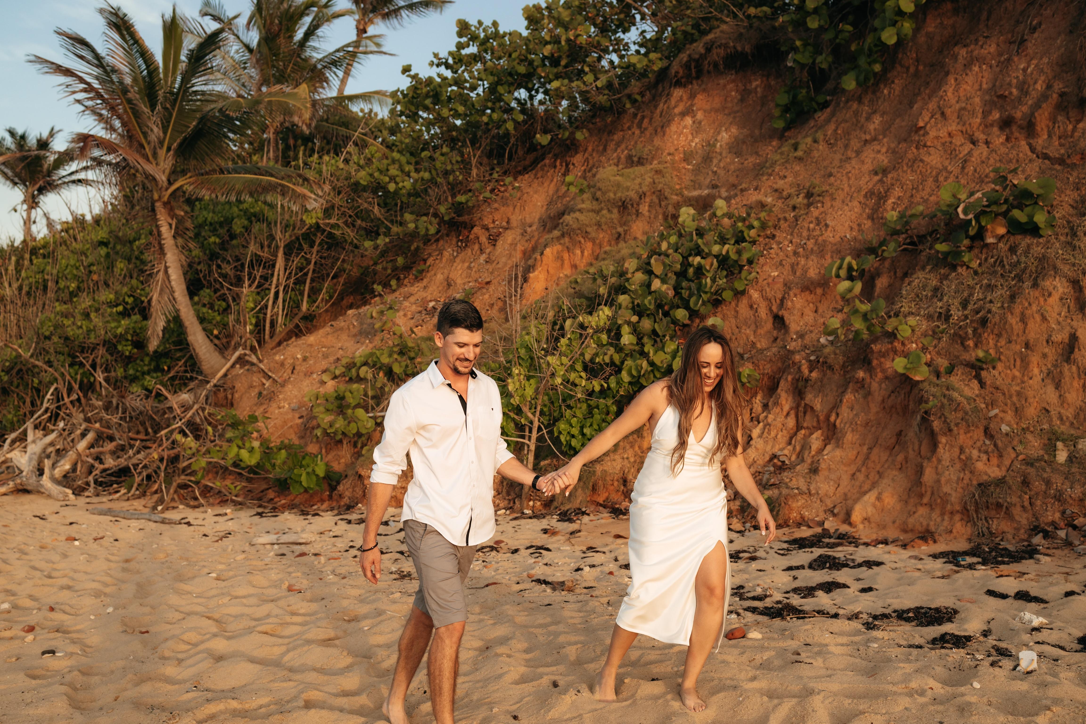 The Wedding Website of Gloria Contreras and Sean Mulcahey