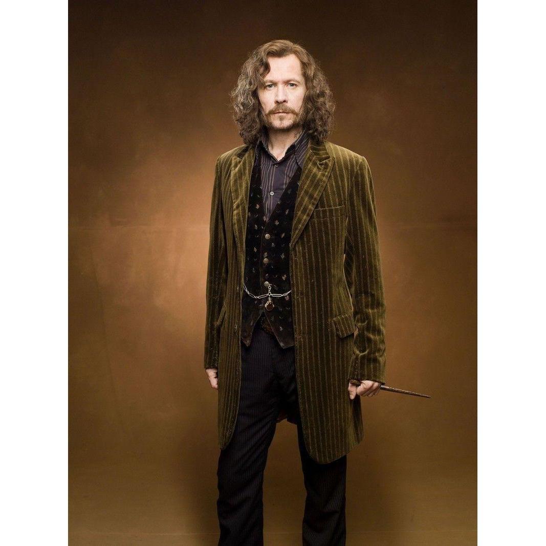 Character Outfit: Sirius Black