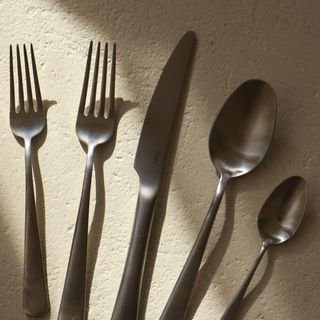 20-Piece Flatware Set, Service for 4