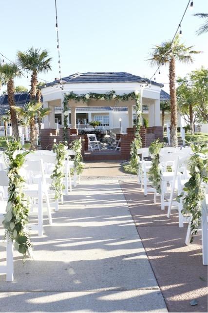 The Wedding Website of Tondalaya Hammock and Theotis Tate