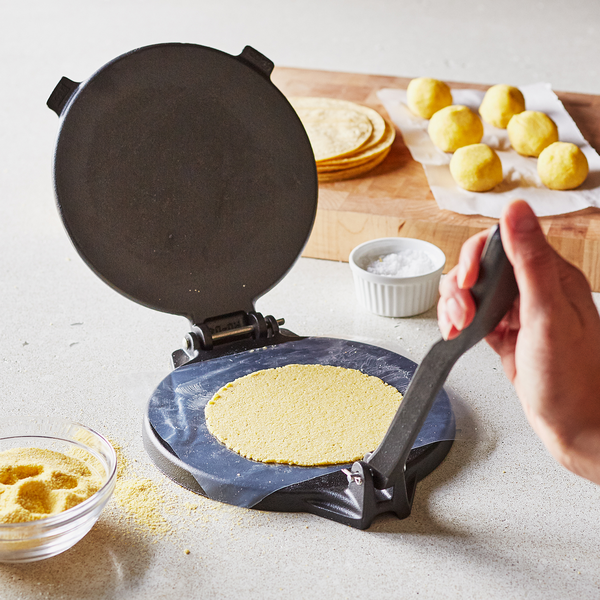 Cast Iron Tortilla Press, 8"