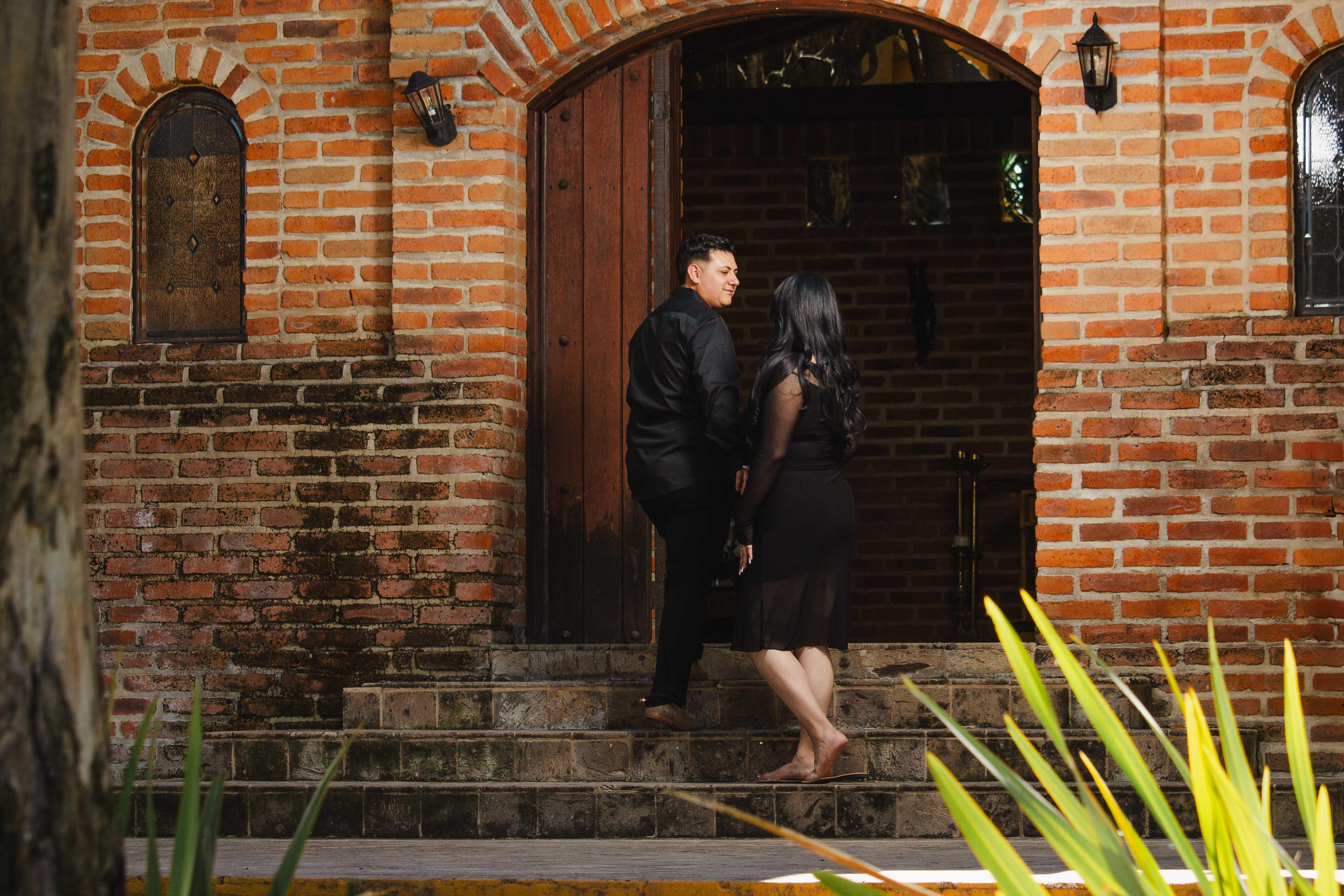 The Wedding Website of Daniel Amparan and Myra Fuentes