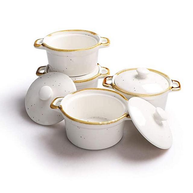 ONEMORE Ramekin Baking Dish with Lid – Round Mini Casserole Dish with Lid, Set of 4, Souffle Dish (White)