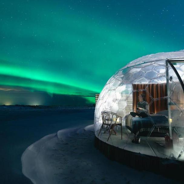 Honeymoon Fund - Night in an Igloo