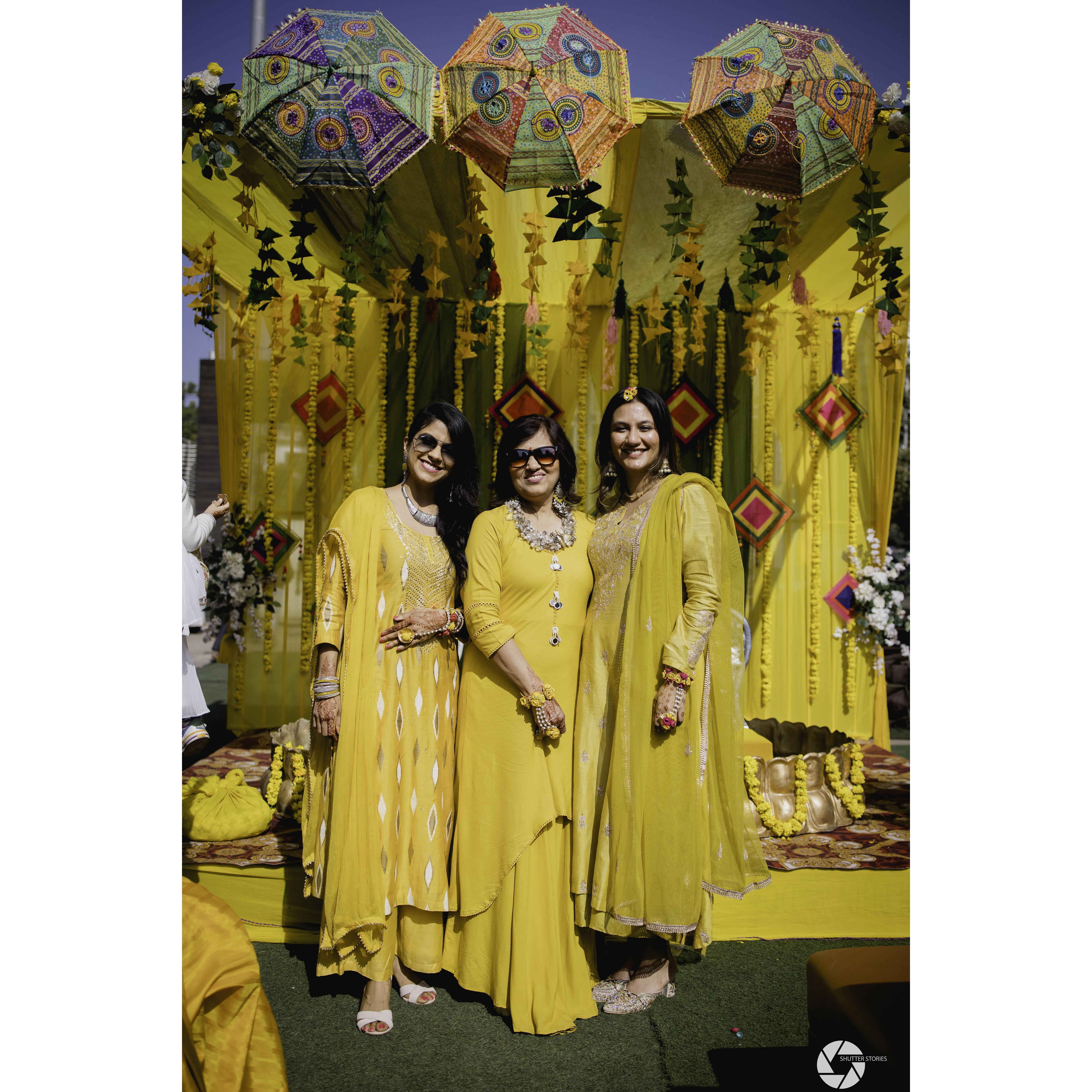 Everyone dressed in yellow to match the Haldi