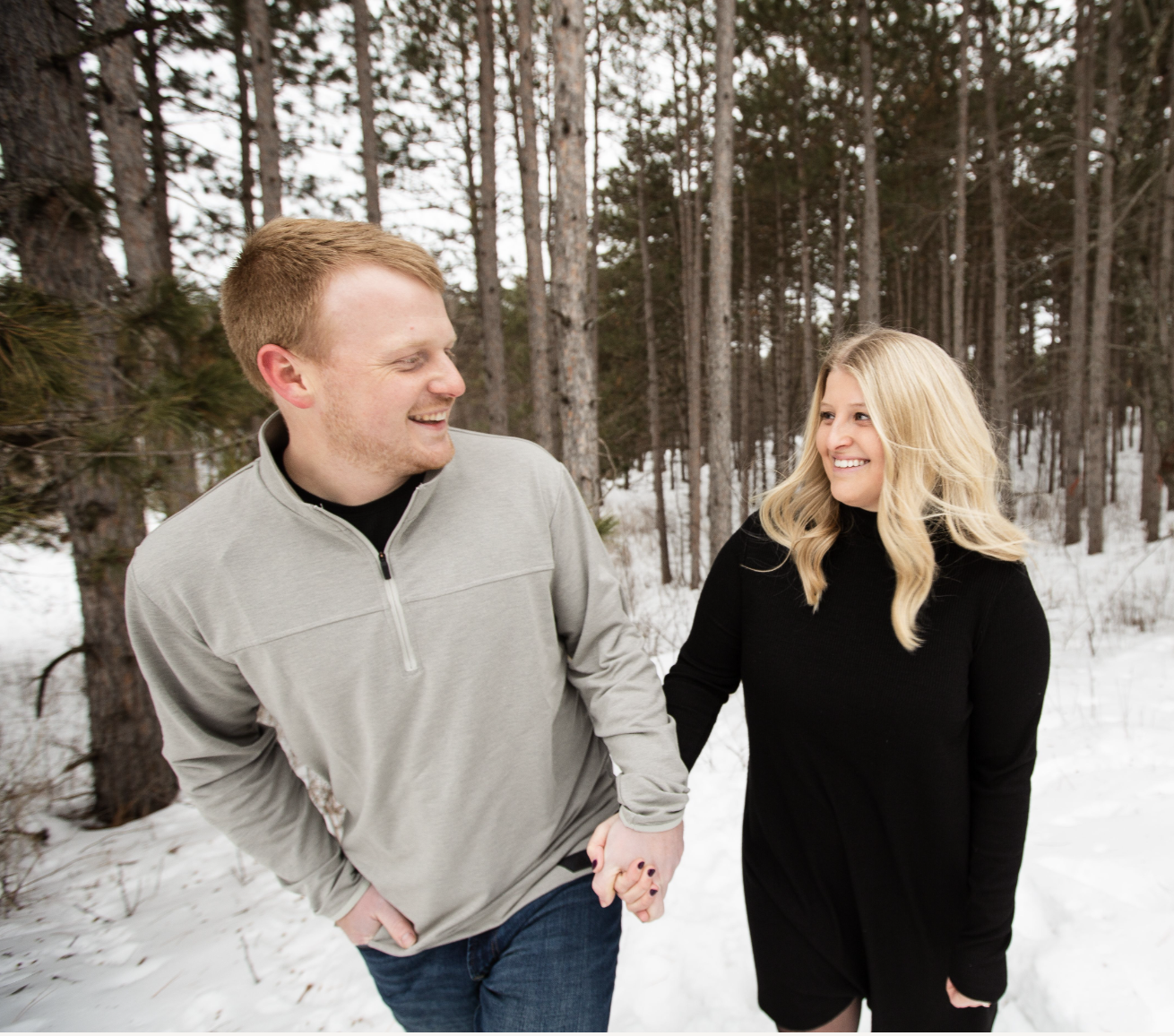 The Wedding Website of Rachel Rollins and Mitchell Reagan