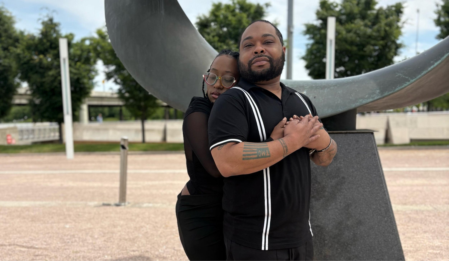 The Wedding Website of Desserie Bush and Gregory Crowe