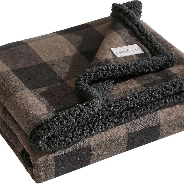 Eddie Bauer - Throw Blanket, Yarn Dyed Cotton Bedding with Solid Ultra-Soft Sherpa Reverse, Throw Blanket for Couch & Bed (Cabin Plaid Brown, 50" x 60")