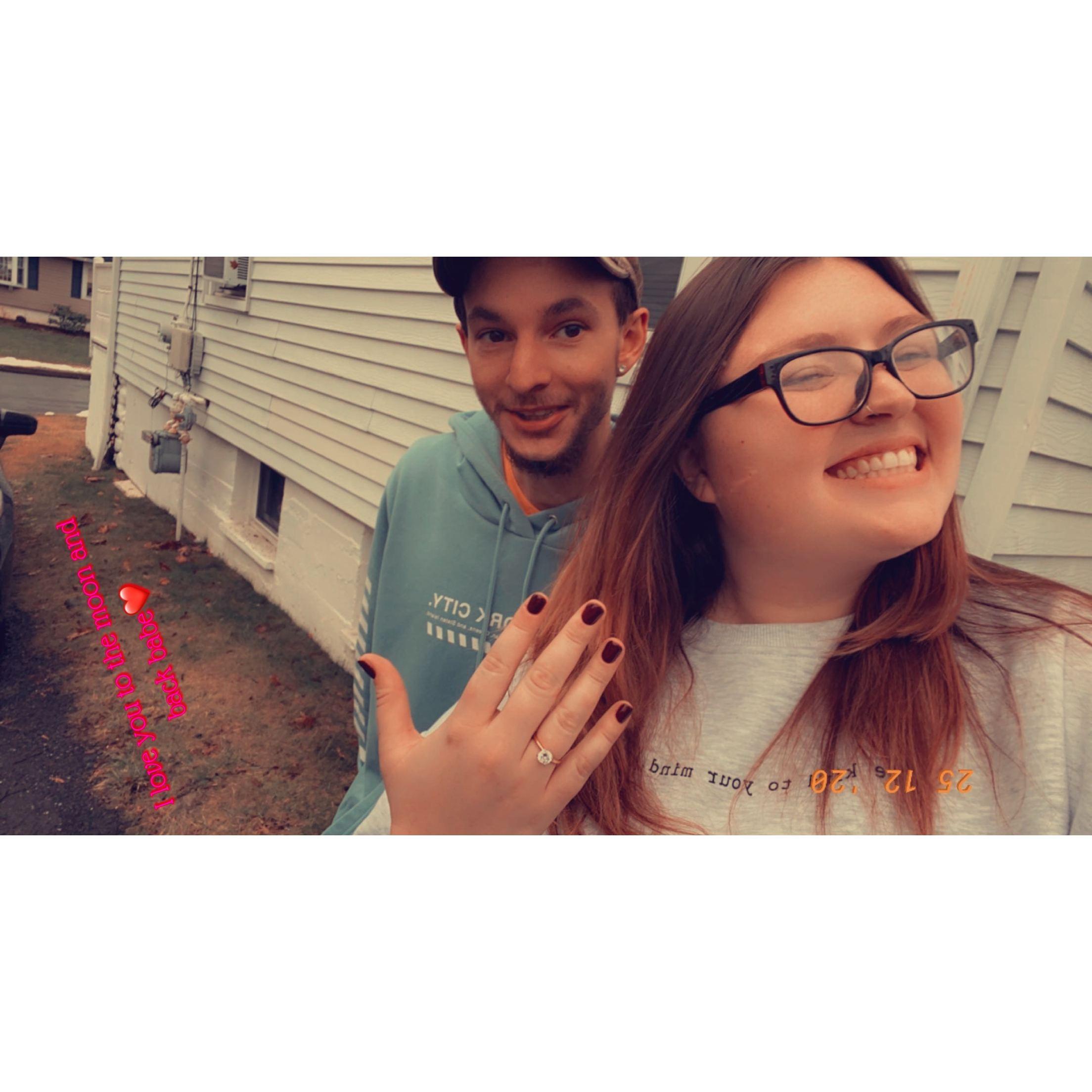 WE GOT ENGAGED!! 12.25.2020