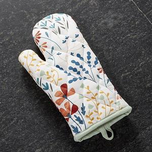 Fleur Oven Mitt