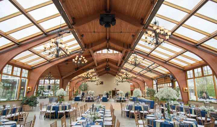 The Wedding Website of Amanda Quinn and Jonathan Zapata