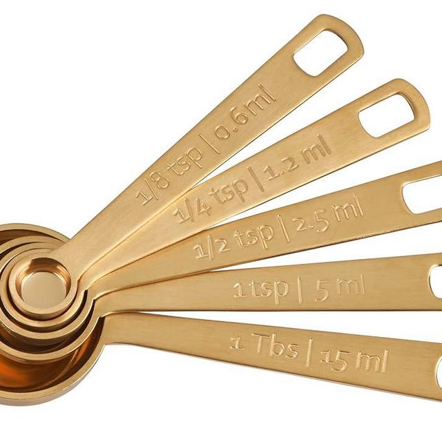 Le Creuset Measuring Spoons, Gold, Set of 5 (1/8,1/4,1/2,1Tsp,1Tb)