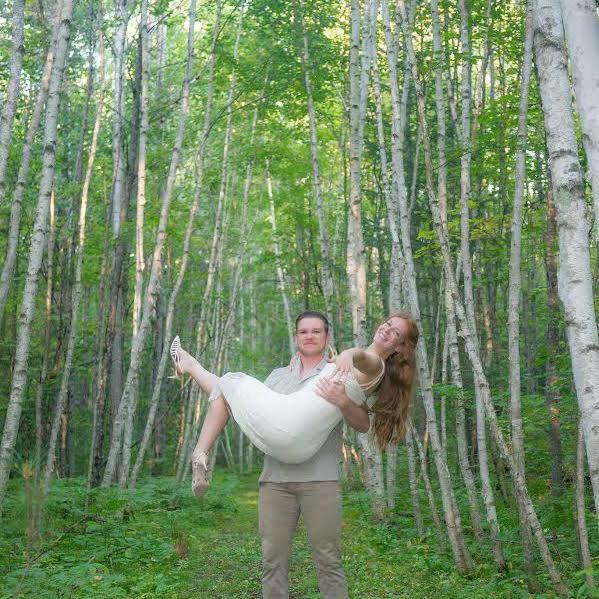 Engagement shoot in the Northwoods