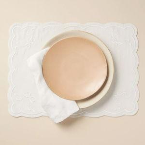Benedita Bow Cotton Embroidered Placemat, Cream
