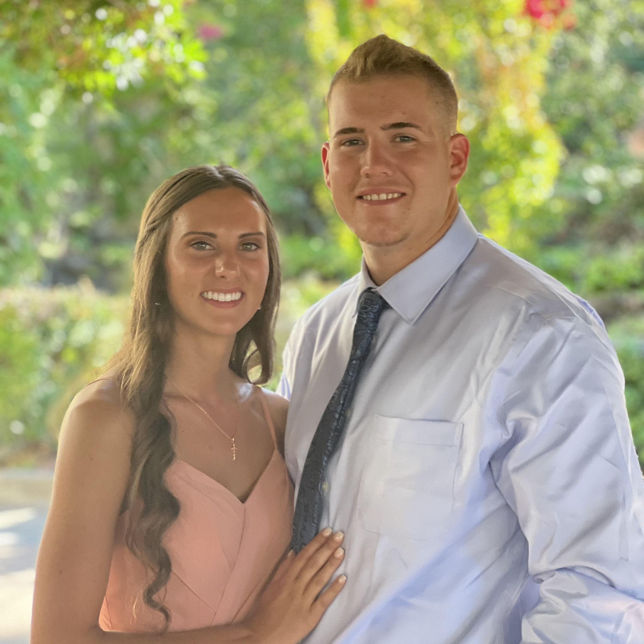 Sharon is Maid of Honor at best friend's wedding, 2022