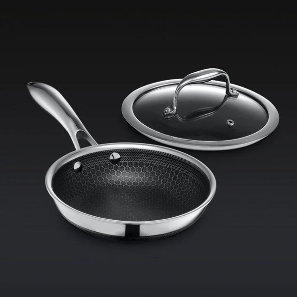 Hybrid Fry Pan with Lid, 7"