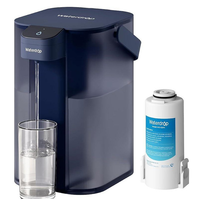 Waterdrop Rechargeable Water Filter Dispenser, 200-Gallon Water Pitcher, Instant 15-Cup Countertop System, 10X Filtration Efficiency, Reduce 98% Chlorine and 20+ Contaminants, Navy Blue