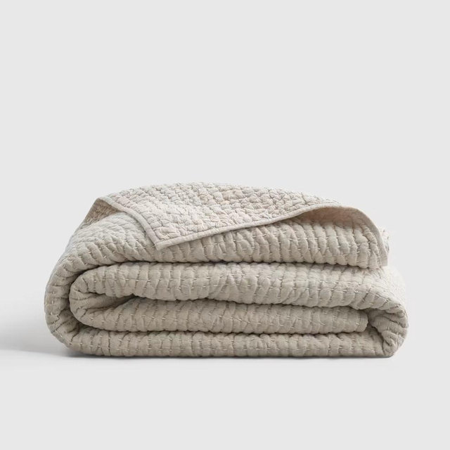 European Linen Cotton Stitch Quilt