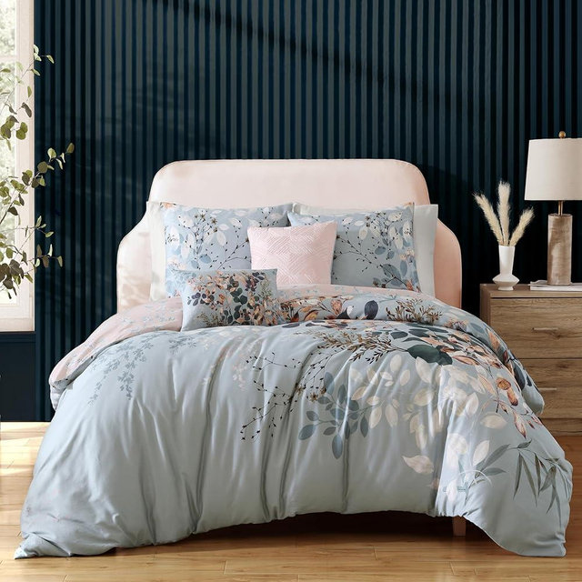 Bebejan Peach Leaves on Sage 100% Cotton 5 Piece Comforter Set, Floral Pattern, 100 Cotton Bedding Comforter Sets for All Seasons, Reversible, 1 Comforter, 2 Shams, 2 Pillows (Full/Queen)