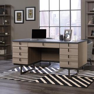 International Lux Executive Desk