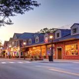 Shopping on Main Streets