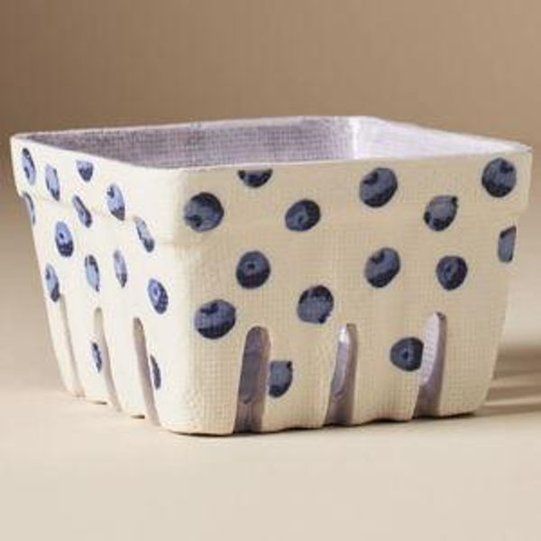 Fruta Stoneware Berry Basket