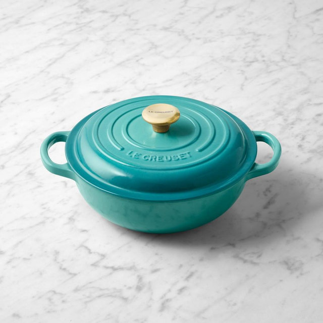 Le Creuset Enameled Cast Iron Signature French Oven, 2 1/2-Qt., Riviera