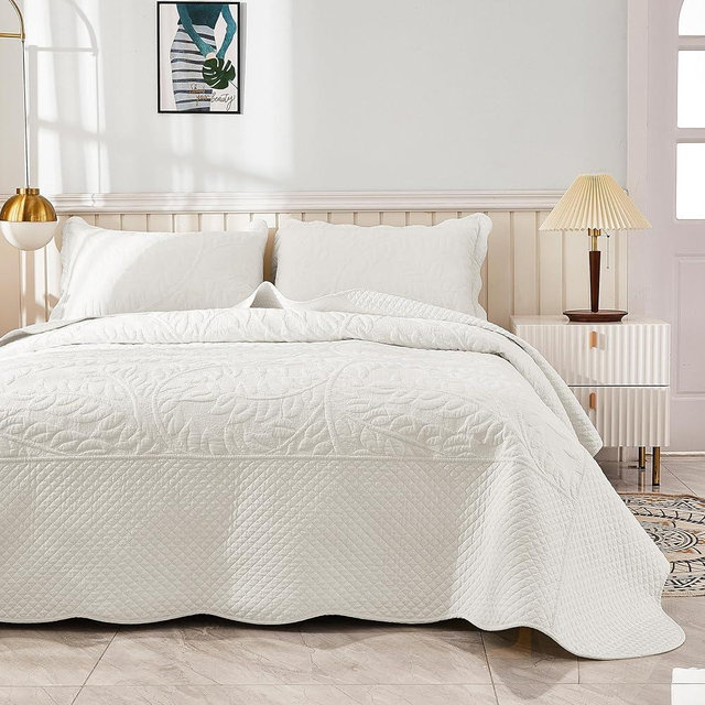 MarCielo 3-Piece 100% Cotton Oversized Bedspread Set Coverlet Set Lightweight Quilt Set Embroidery Farmhouse Bedding Set T0 (Soft White, Queen (100"x106"))