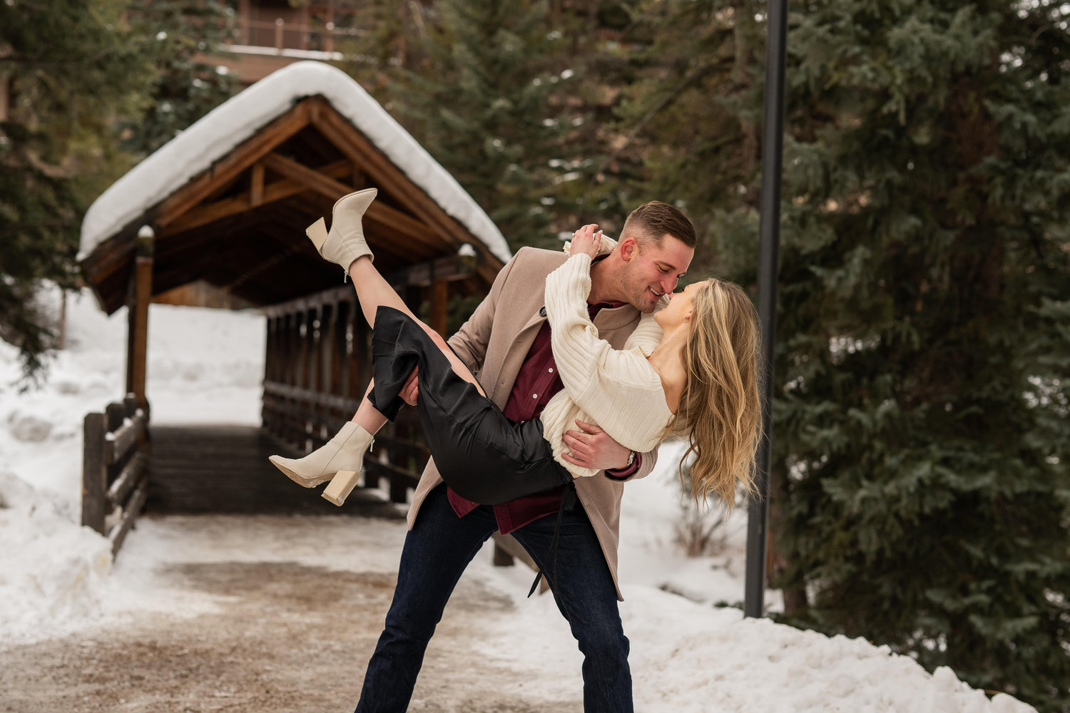 The Wedding Website of Meghann Gilmore and Austin Noyes