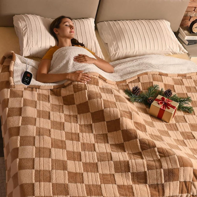 Bearhug Heated Blanket King Size 100" x 90" Dual Controller Electric Blanket, Reversible Brown Plaid Sherpa Heating Blanket, 10-Heat Levels & 1-12H Auto Off, ETL, Machine Washable