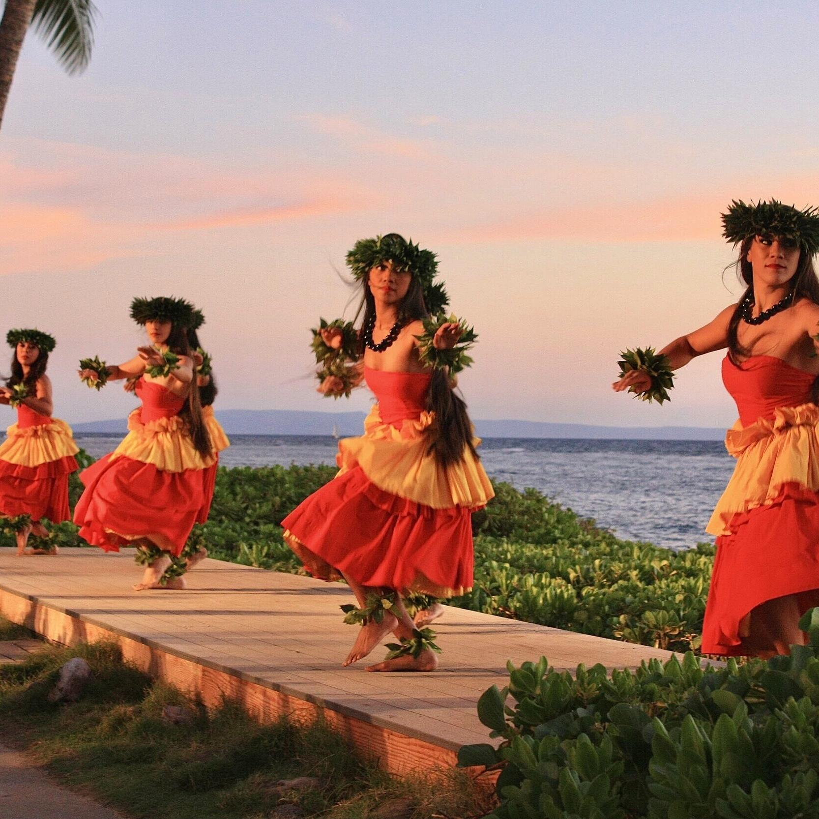 Hawaiian Luau (Dinner & Show) for Two