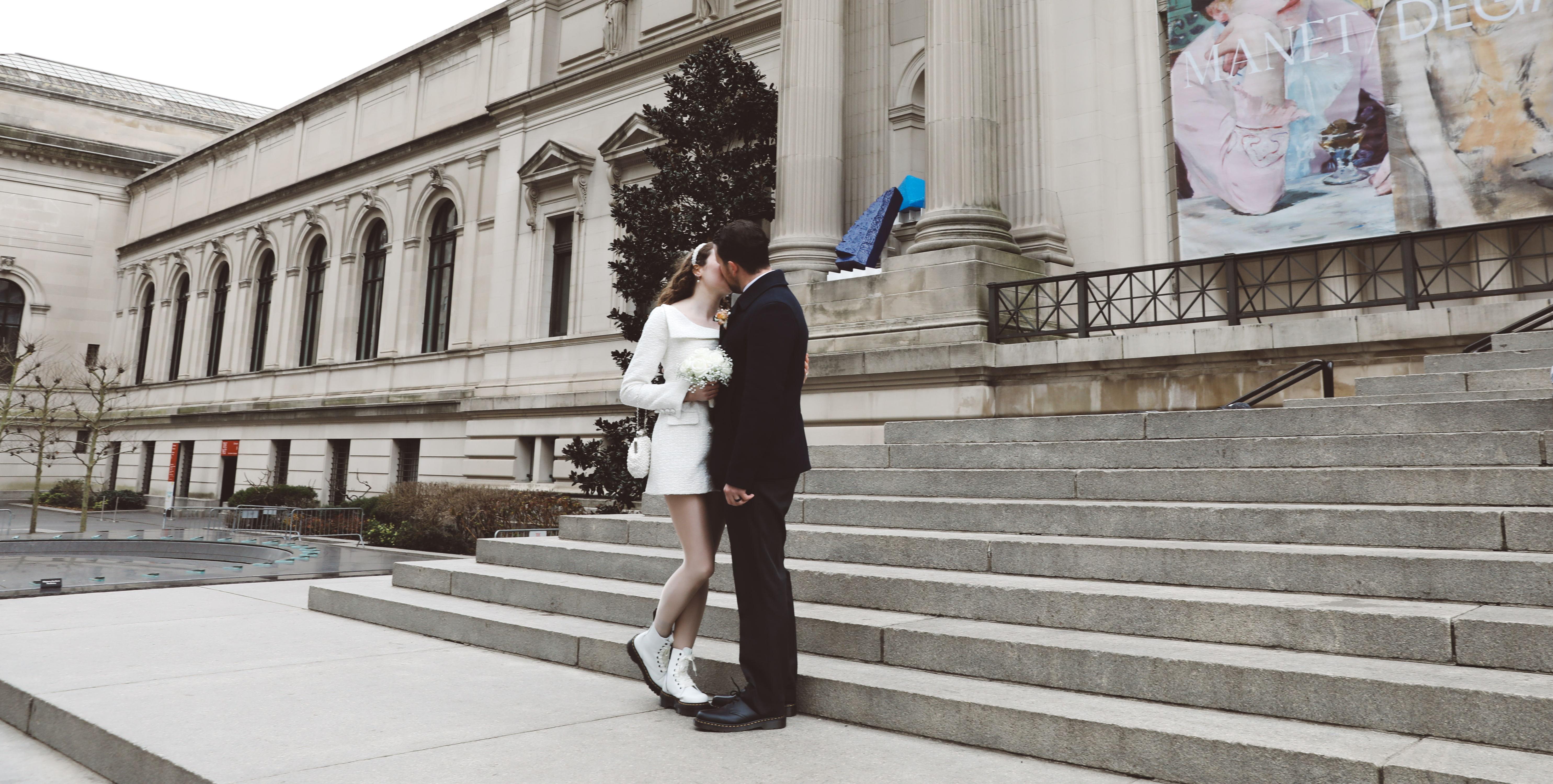 The Wedding Website of Jacinta Jones and James Hartzell