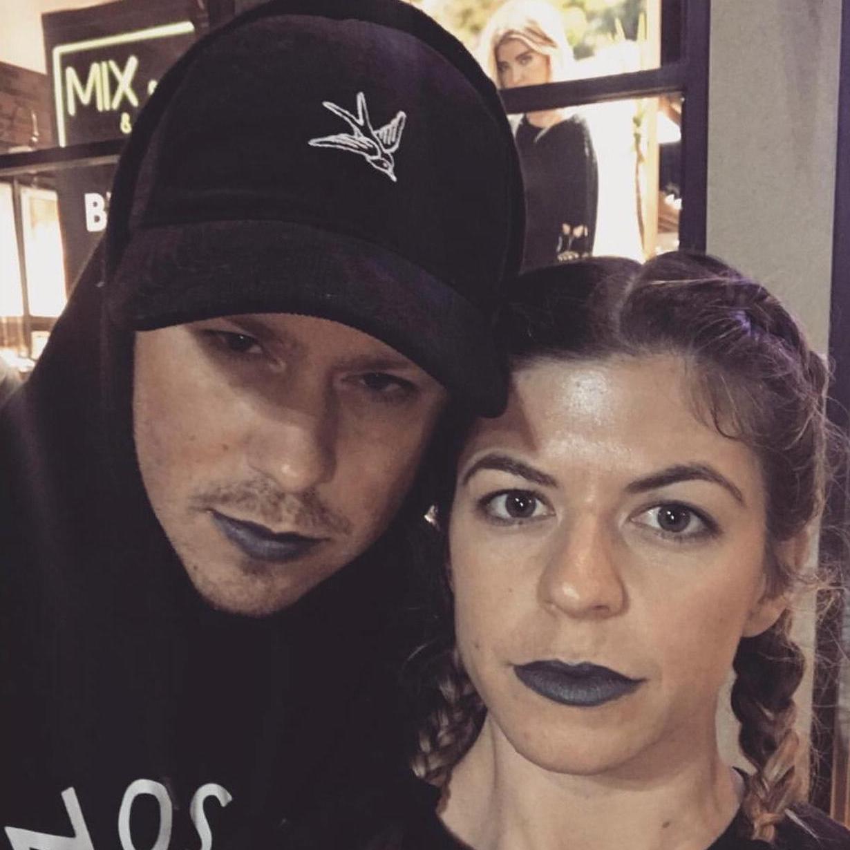 A couple that lipstains together, stays together