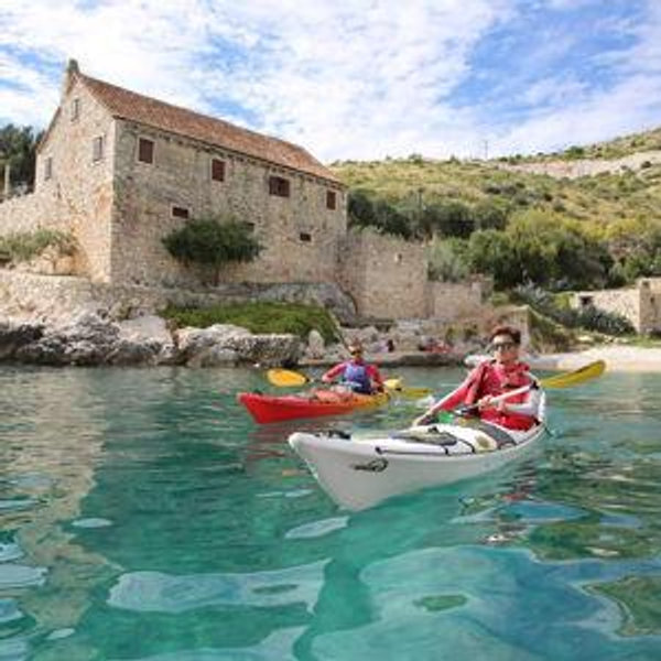 Kayaking Tour in Hvar