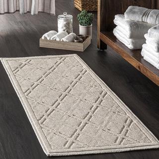 Sheridan Textured Diamond Trellis Bath Mat