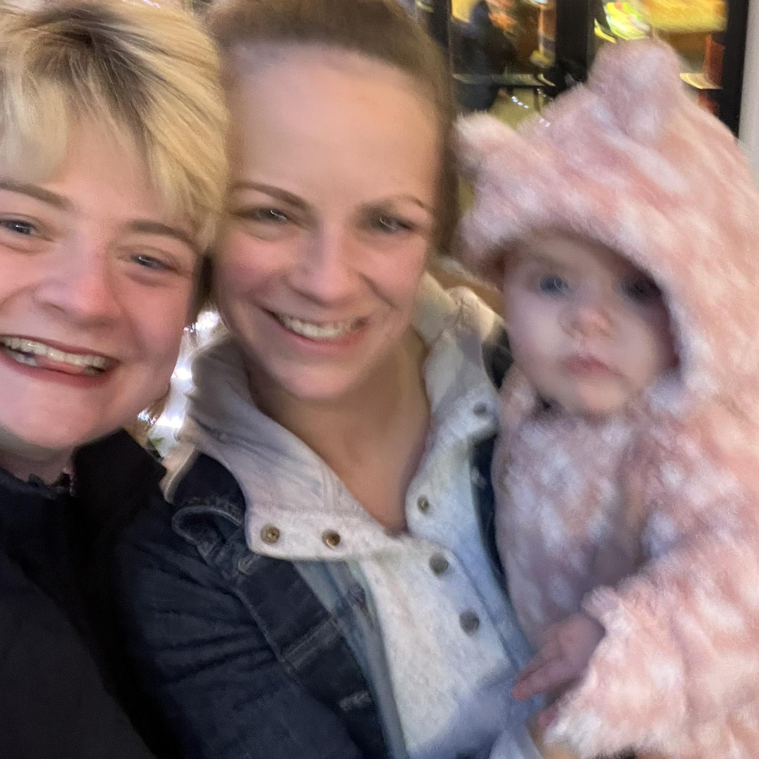blurry sisters and tiny bean sprout sylvia