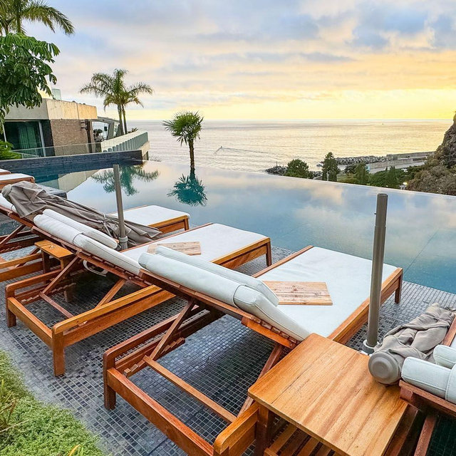 Honeymoon resort