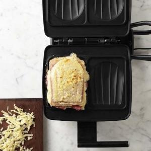 Croquade Croque Monsieur Waffle Plate