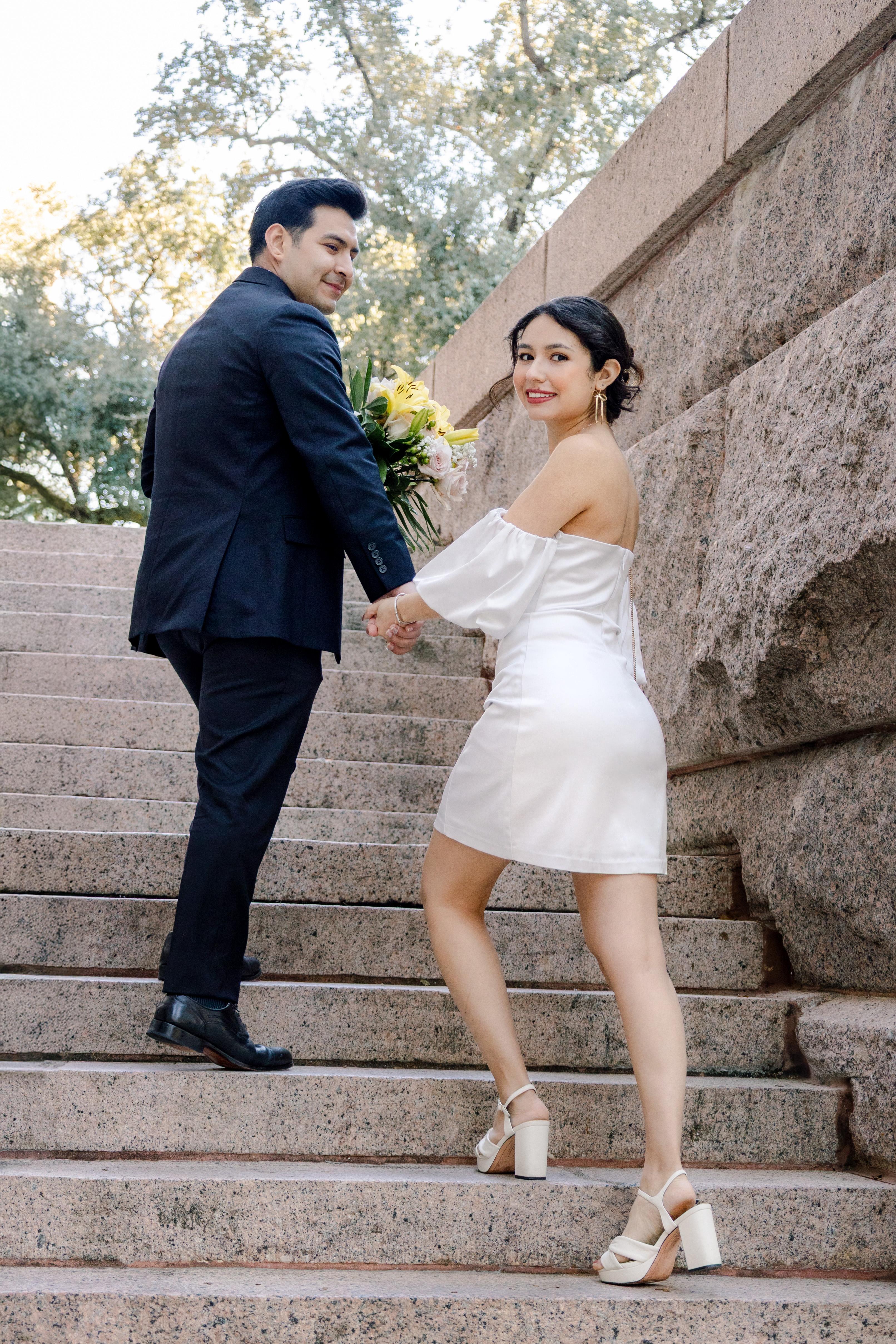 The Wedding Website of Ana Treviño and Josue Barrera