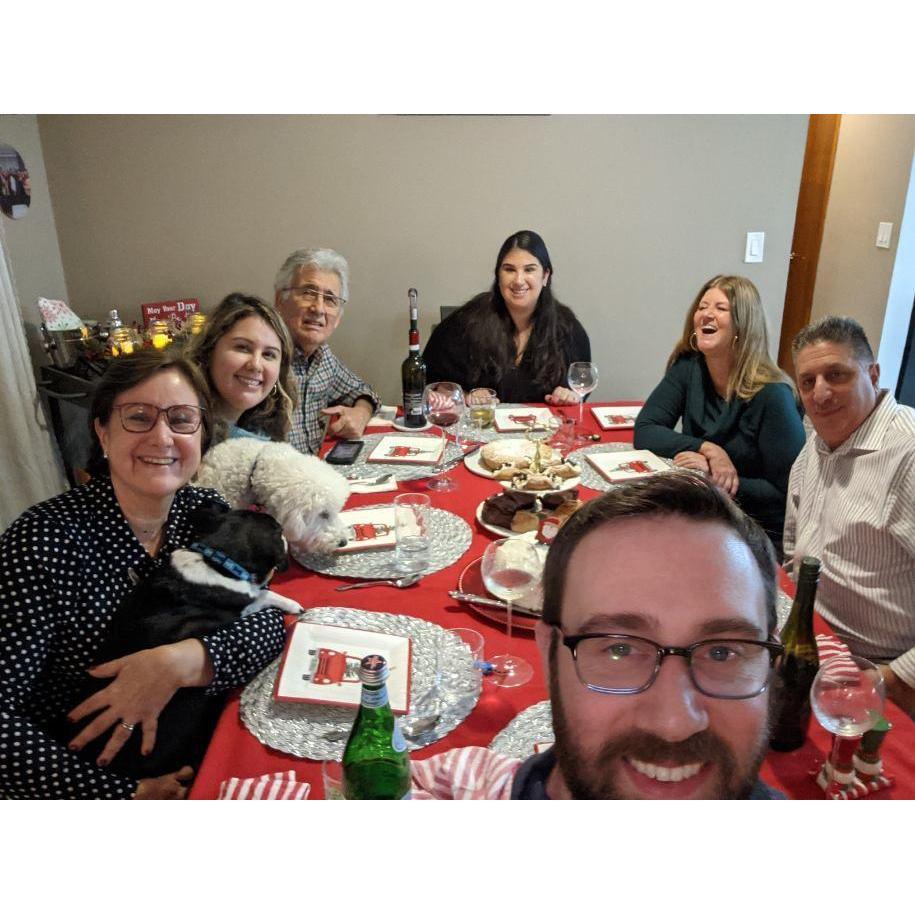 First time we hosted Christmas <3 <3 <3