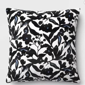 Reversible Outdoor Lumbar Pillow