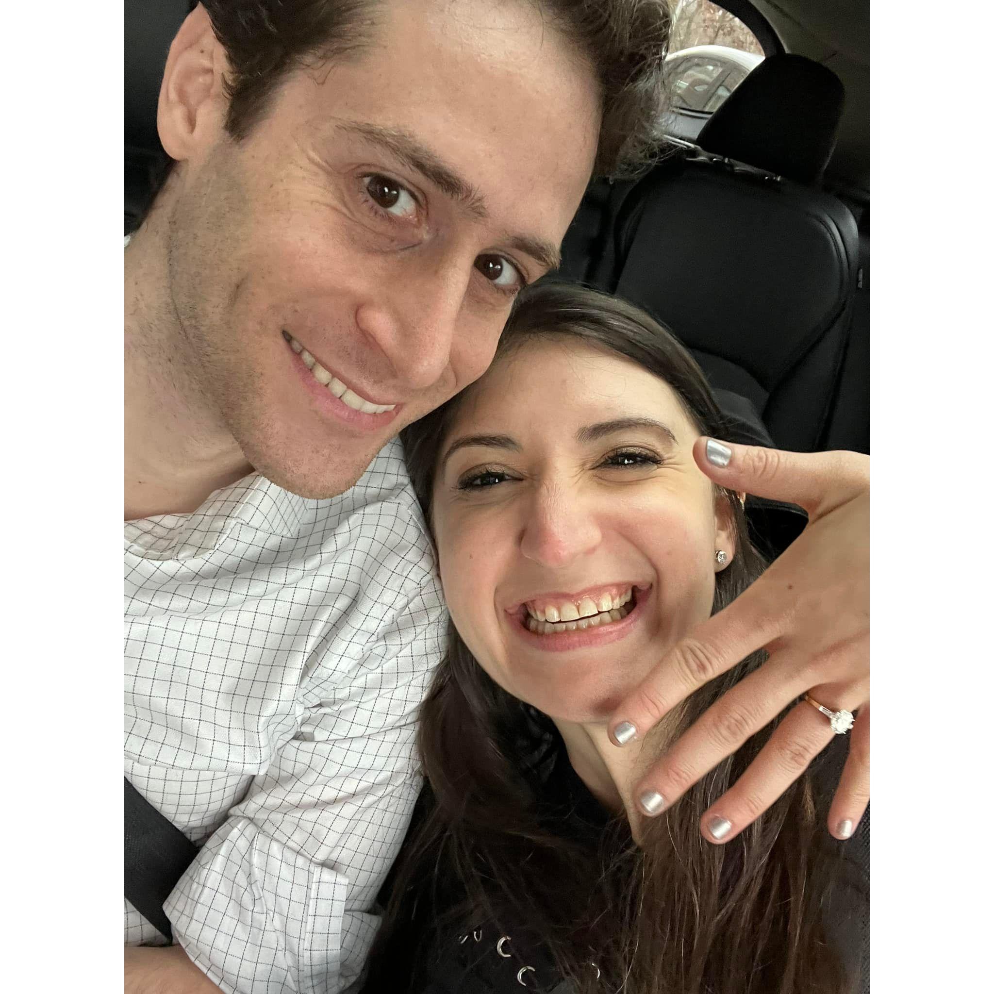 We're engaged!!!!!!