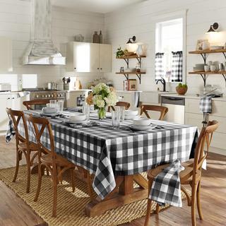 Farmhouse Living Buffalo Tablecloth
