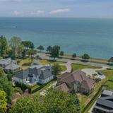 Drive Along Scenic Jefferson Avenue