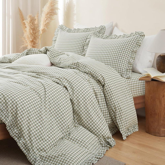 Yvrcen Sage Green Gingham Ruffle Duvet Cover King Size 3 Piece Cotton Green Plaid Comforter Cover, Ruffled Shabby Chic Checkered Bedding Set with Zipper Closure & Corner Ties(Comforter Not Included)
