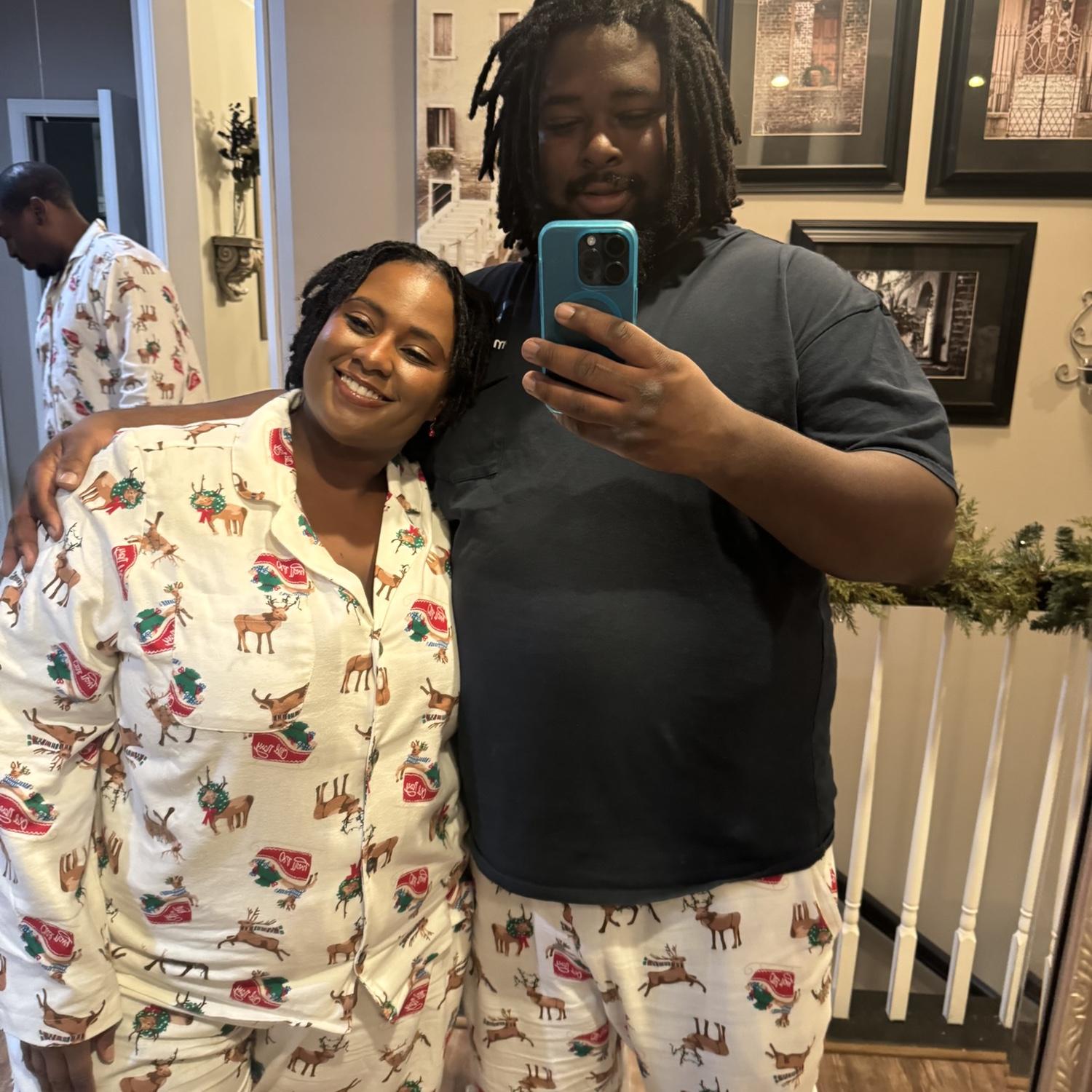 Matching PJ pic! 🎄
