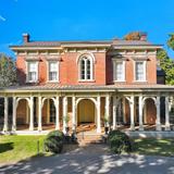 901 N Maney Ave