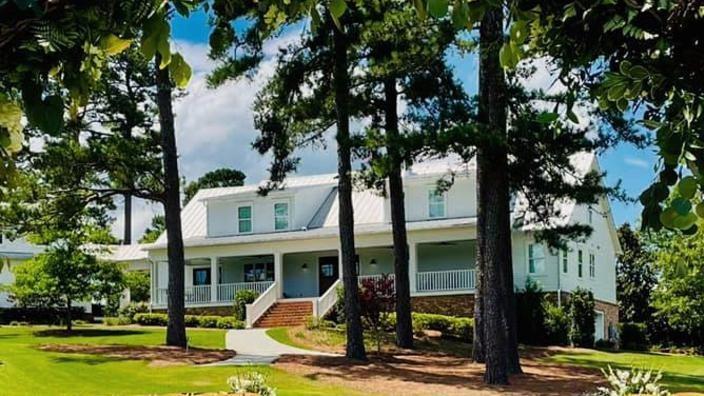 The Wedding Website of Faith Sapp and Connor Warren